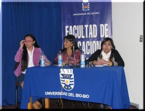 Coloquio sobre Derechos lingüísticos de los pueblos originarios reunió a destacadas académicas