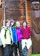 Francesas conocen la cultura mapuche en Curarrehue